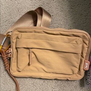 Iris & Rainbow multi-pocket crossbody bag in light brown